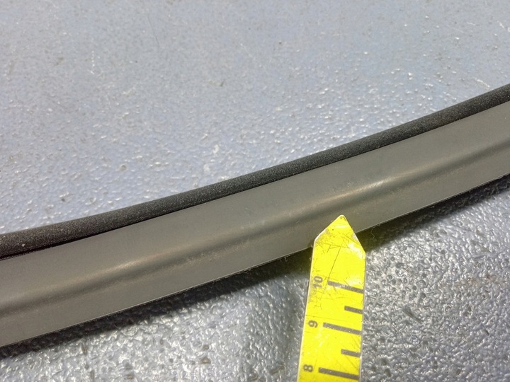 фото №6, Vw jetta vi 5c6 прокладка двері ліва направляюча скла 5c6837431