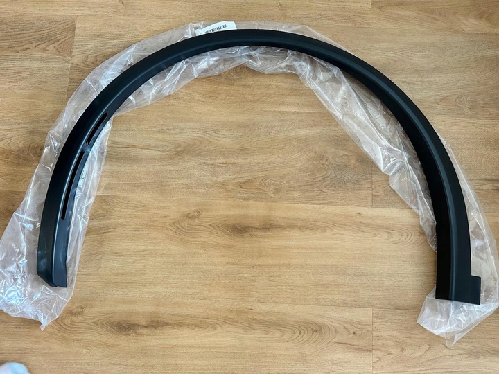 фото №1, Tesla модель x планка подкрылки передней крыльев левая 1835839-00-a