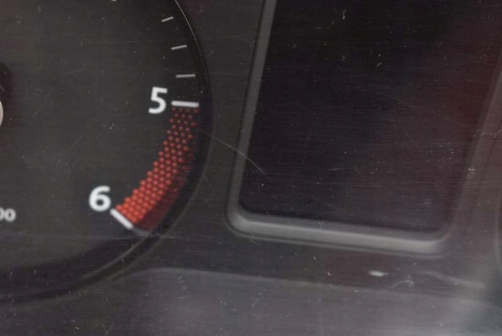 фото №15, Панель приладів eu 6r0920861a vw polo 5 v 6r 1.6 tdi 75 km 09-15