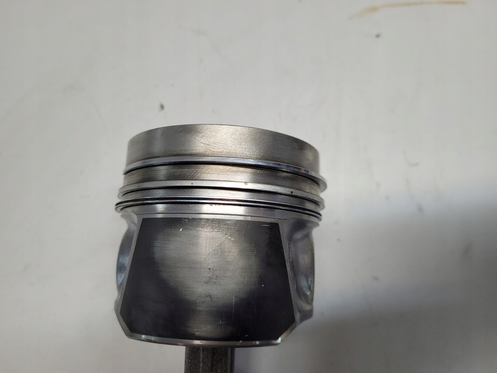 фото №5, Поршень шатун vw golf vii 1.6 tdi crk touran leon