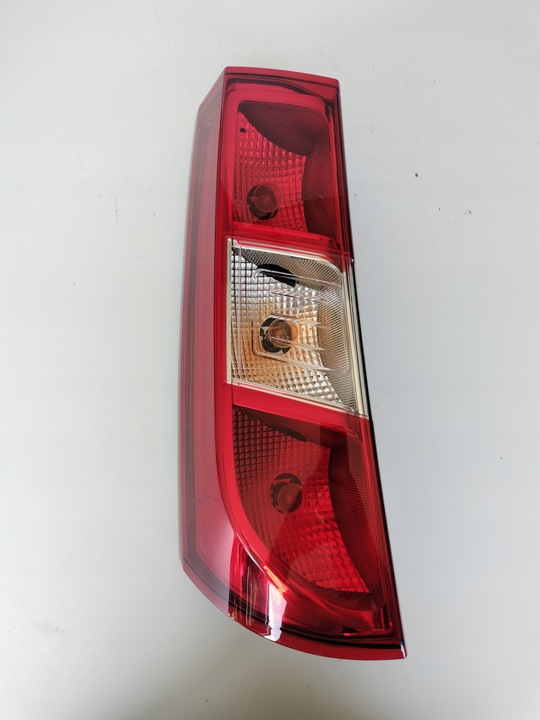 фото №1, Лампа левая задняя dacia доккер 12-