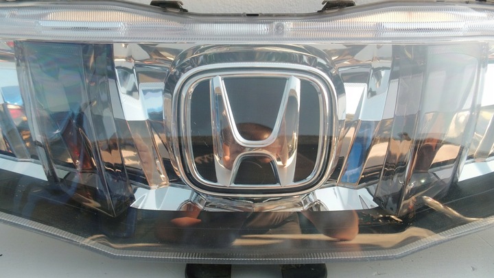 фото №7, Решётка решётка радиатора значок honda civic viii 8 ufo