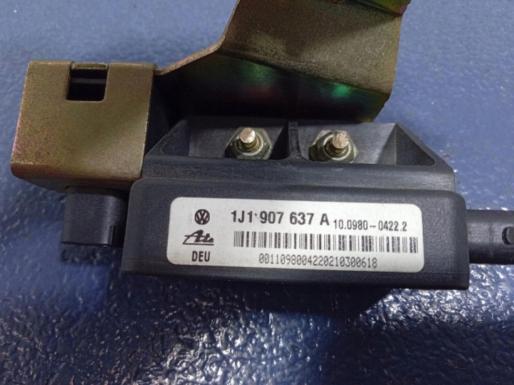 фото №5, Vw golf iv bora датчик датчик esp 1j0907657a 1j0907651a
