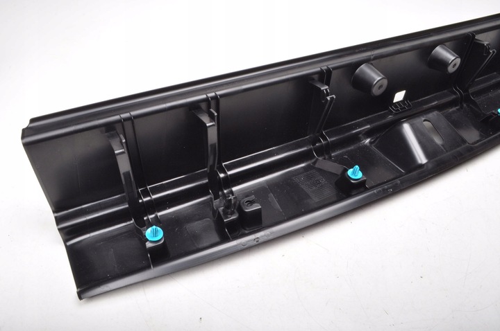 фото №9, Mercedes eqb x243 защита ремня заднего багажника 23r a2436902900