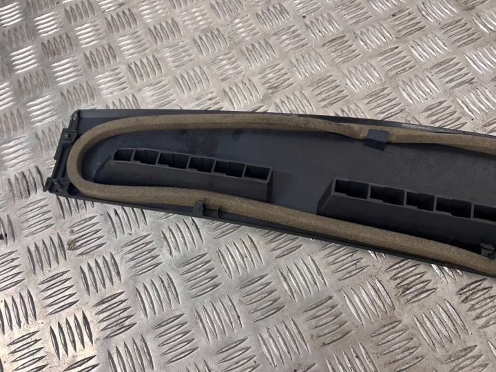 фото №9, Рамка ґрати повітропровід maserati quattroporte 670010239