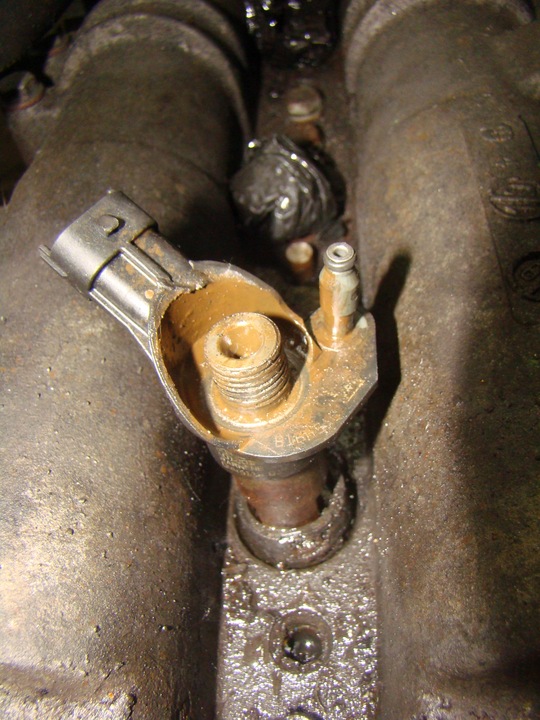 фото №11, Двигатель голый стойка mitsubishi canter fuso 3.0 евро 5 11- f1ce3481b 196 tyś