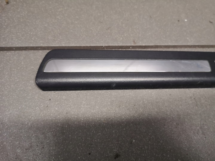 фото №5, Молдинг порога volvo xc90 8659960