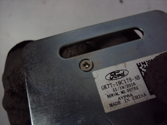 фото №5, Антенна gps ford edge mk2 2015-