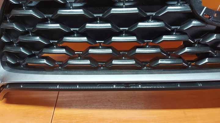 фото №3, Решітка радіатора решітка бампера перед toyota corolla cross 22-