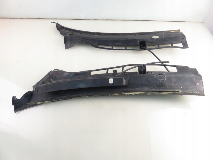 фото №10, Панель під лобовим склом skoda octavia i combi 1u5 1u0819404c 1u0819403c