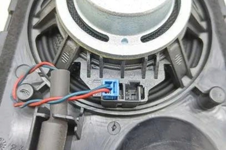 фото №10, Систем nagłośnienia bmw 7 f01, f02 9151965 2.99l дизель 225kw 2010