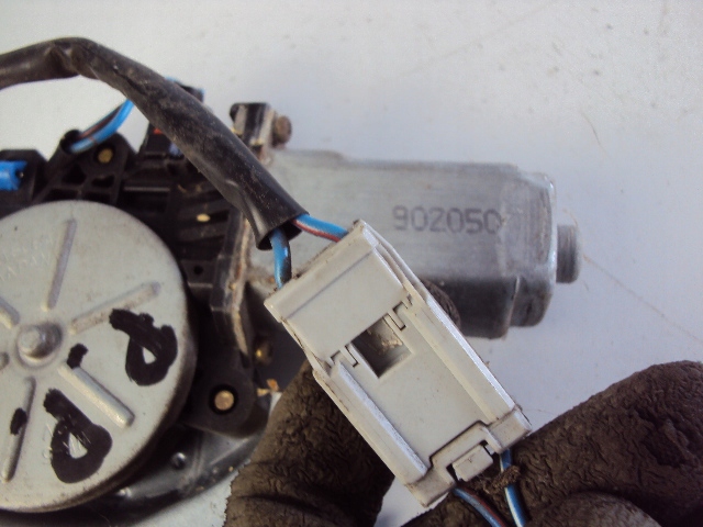 фото №4, Механизм стекло правые перед honda hr-v i 3d 99-01