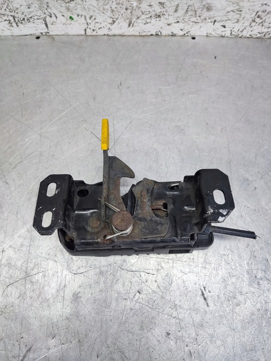 фото №5, Mercedes a клас w176 замок капота a2468700558 a2468800460