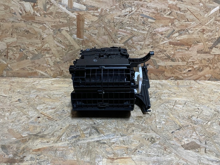 фото №1, Обігрівач корпус вентилятор повітродувка toyota chr c-hr ch-r ii 2 87010-f4250