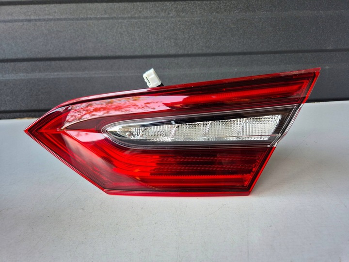 фото №8, Toyota camry viii xv70 лампа задняя перед сторона правая 81591-33500