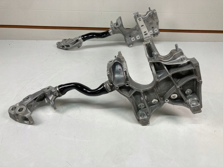 фото №15, Тележка подрамник передние audi q7 q8 cayenne touareg bentayga