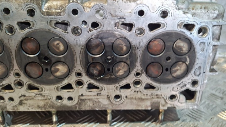 фото №15, Головка двигателя nissan x-trail t30 2.2dci aw4