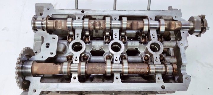 фото №10, Головка права audi a4 a5 a6 a7 3.0 tfsi 06e103404k