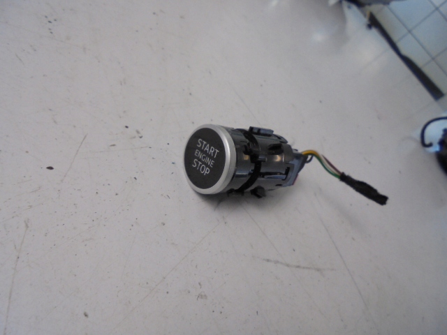 фото №1, Панель старт сплав audi q8 2018-