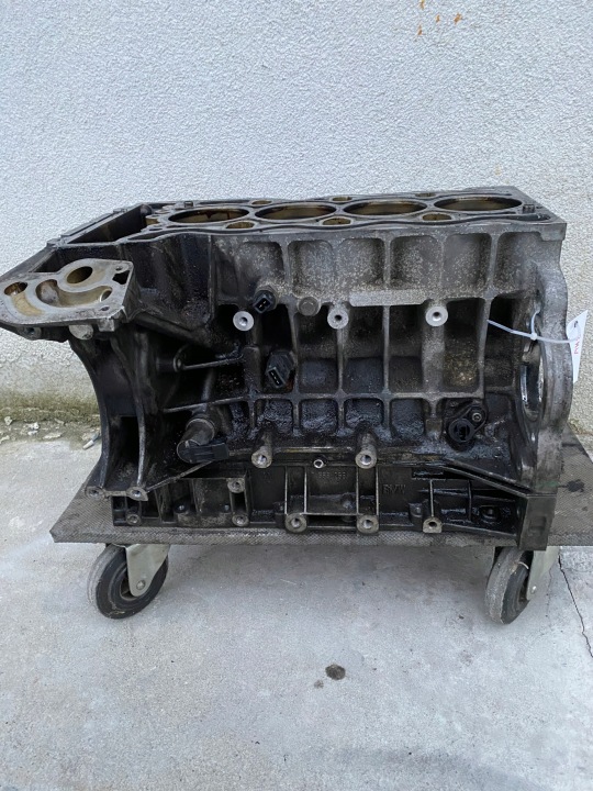 фото №8, Блок  двигуна bmw 1 3 5 e60 e61 e81 e82 e87 e88 e90 e91 e92 318i 320i 520i