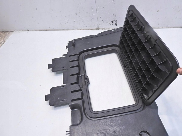 фото №7, Кришка бардачка підлоги правий зад renault scenic ii рестайлінг 8200223810