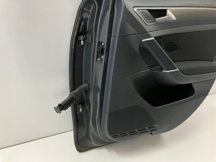 фото №8, Дверь правая зад задние правые li7f golf vii 7 5d хэтчбек