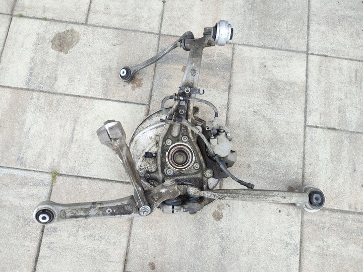 фото №7, Поворотна опора ступиця підвішування перед передні праві audi a4 b9 8w