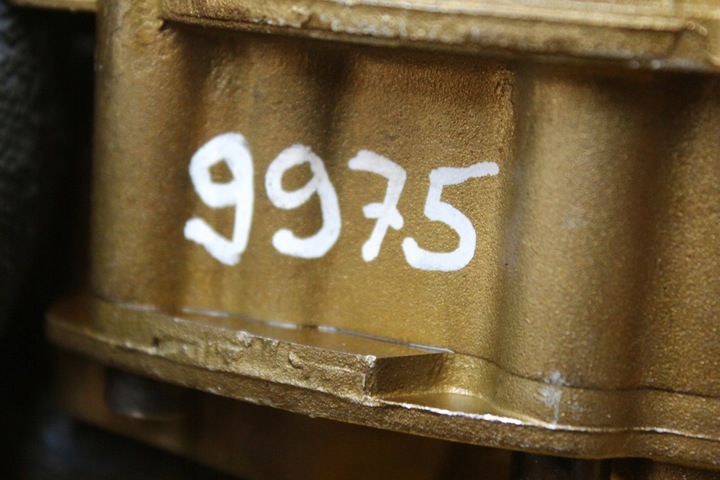 фото №11, Насос масла a3 8p golf v 1.4 fsi blf 03c105n