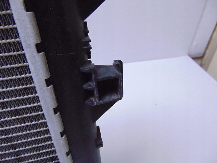 фото №10, Радиаторов воды vw golf audi a3 q3 skoda superb 5q0121251hn