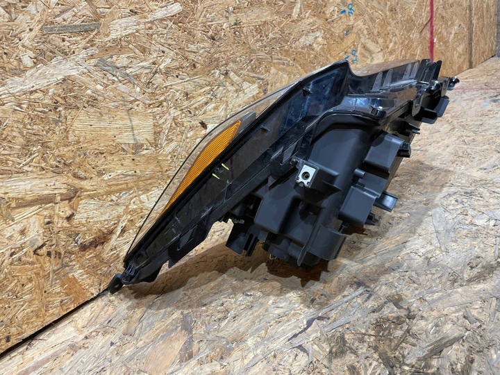 фото №8, Lexus nx 1 i az10 рестайлінг 17-21 лампа права перед передня