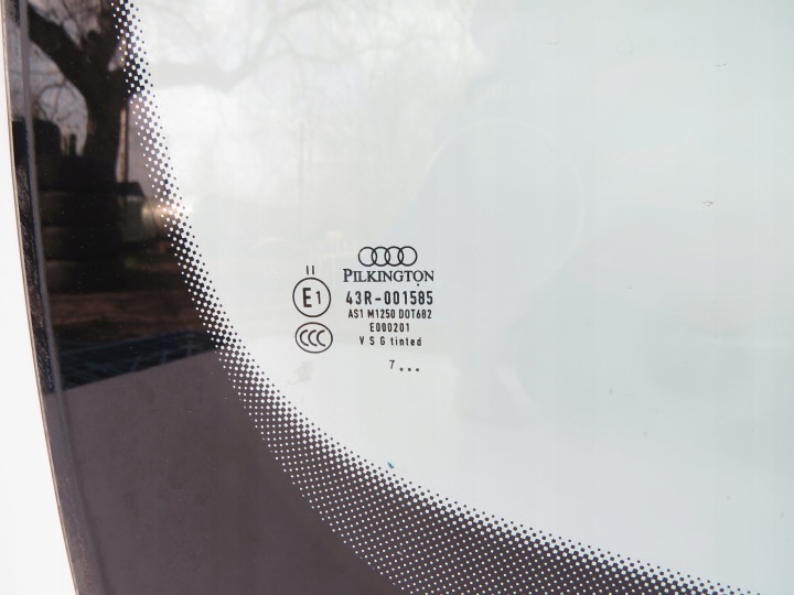 фото №8, Стекло лобовое перед передняя датчик камера audi q7 4l 05-15