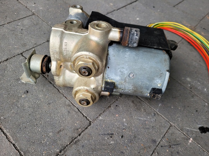 фото №6, Mercedes w140 5.0 насос abs