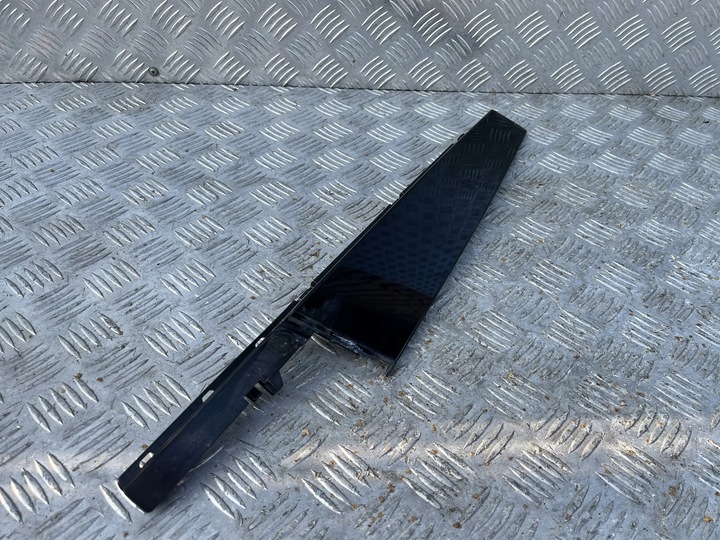 фото №1, Планка дверь перед левая cupra formentor 20- 5ff837901b