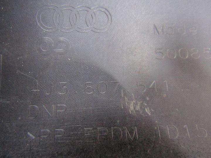 фото №12, Audi e-tron gt спойлер бампера перед 4j3807541