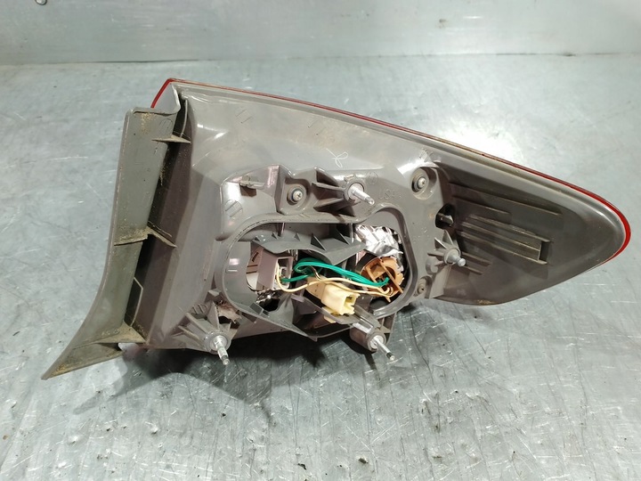 фото №4, Лампа задняя левая toyota corolla e15 sedan