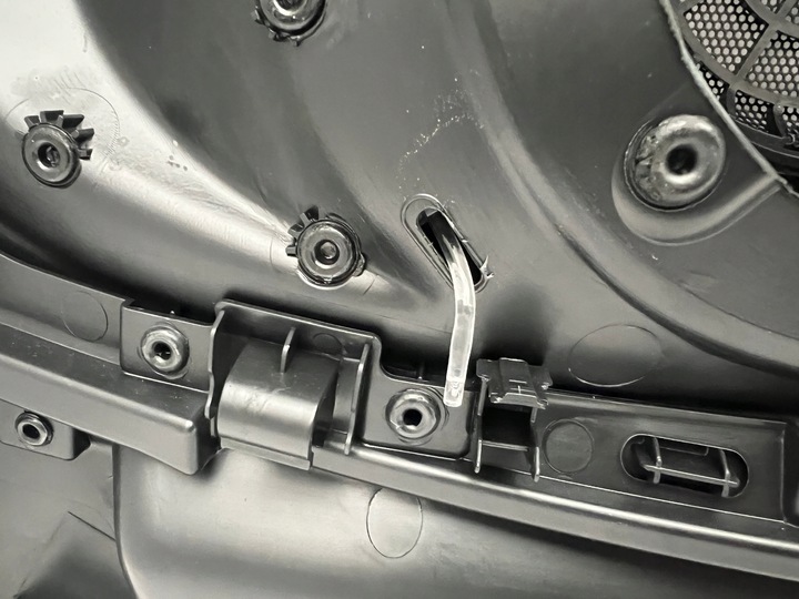 фото №8, Боковина левый обивка левая mini f57 cabrio lci рестайлинг led