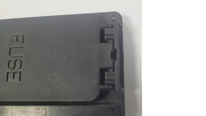 фото №3, Захист кришка заглушка коробка запобіжників volvo 850 v70