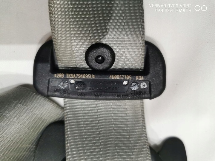 фото №7, Audi a8 d5 новый модель передние ремни серый 4n0