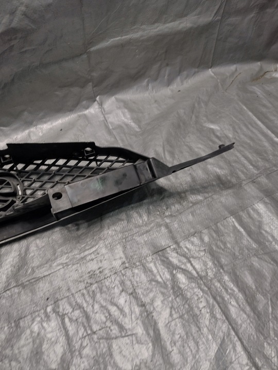 фото №16, Решётка радиатора, решётка mazda premacy i дорестайлинг оригинальный номер c14550712