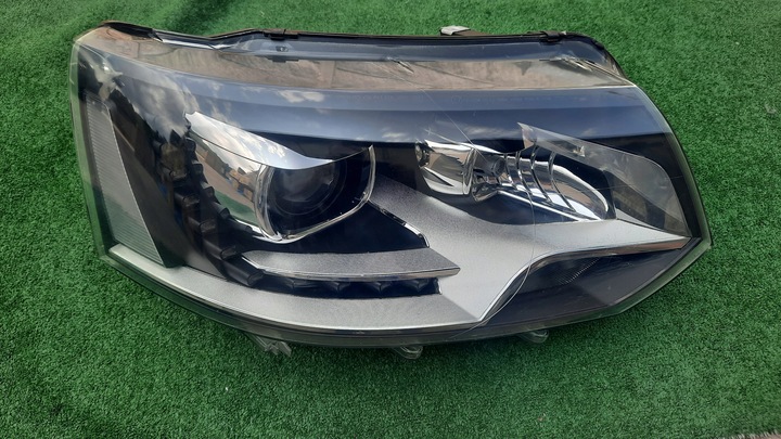 фото №1, Vw t5 рестайлинг 7e5 bi-xenon+ led лампа передняя