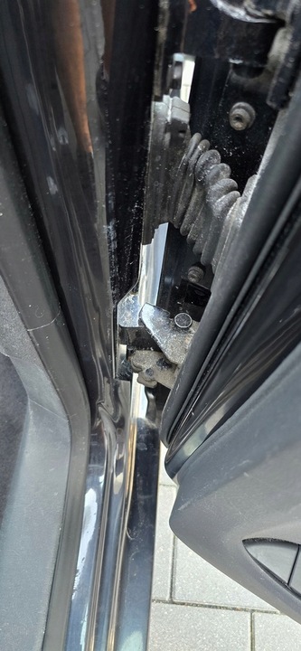 фото №8, Установка дверь перед зад жгут дверь vw golf 5 plus 2003-2009