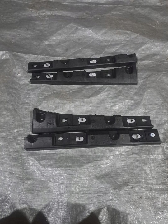 фото №1, Renault zoe ii кріплення планки порогової