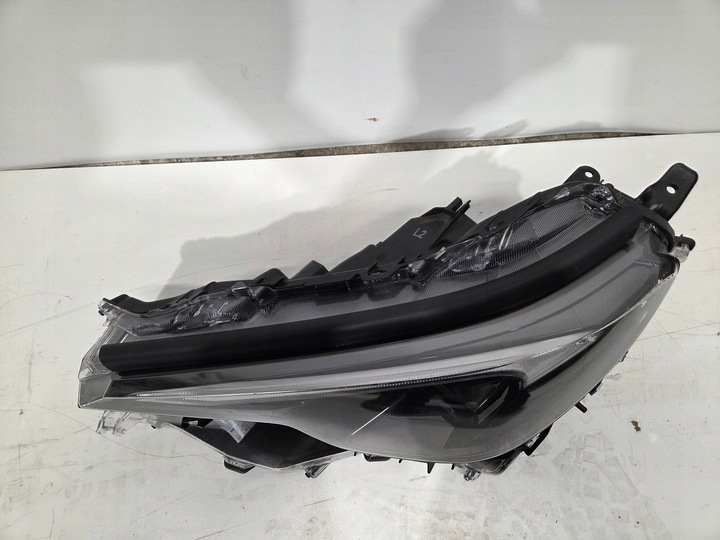 фото №10, Лампа ліва передня перед lexus lbx повний led 23-