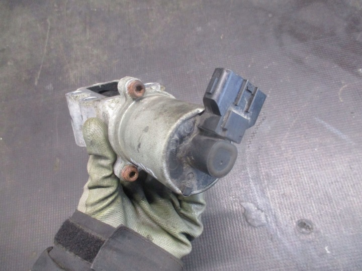 фото №8, Клапан egr 25620-0r022 vn135000-7203 toyota corolla verso ii 04-09r. 2.2d