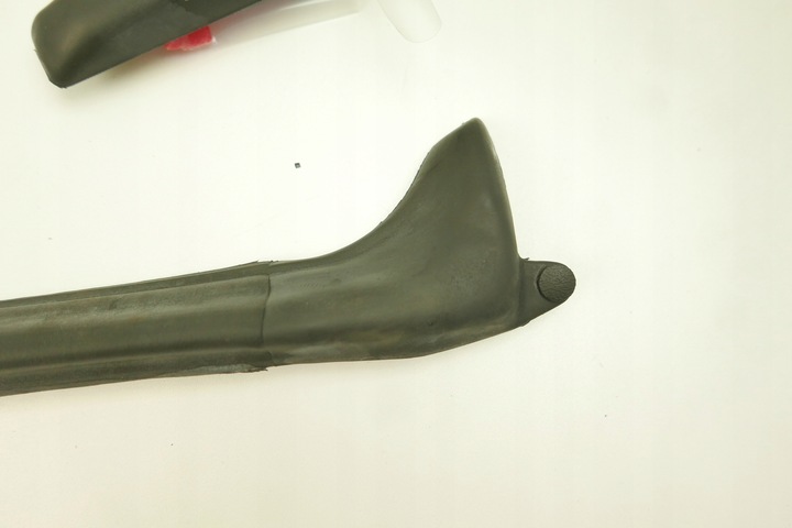 фото №3, Прокладка двері chryslera 04673515