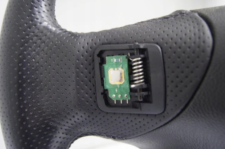 фото №13, Кермо пелюстки багатофункціональна insignia a рестайлінг 1.6t hb