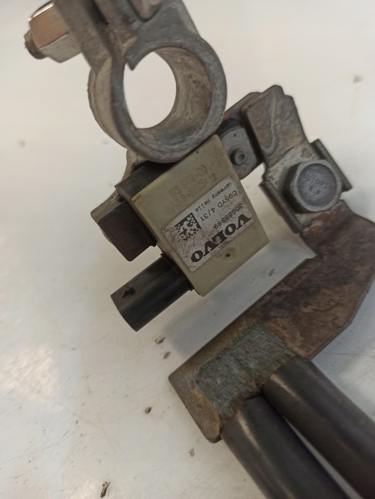 фото №10, Volvo v40 ii 2 клемма минусовая 31376092 30659899