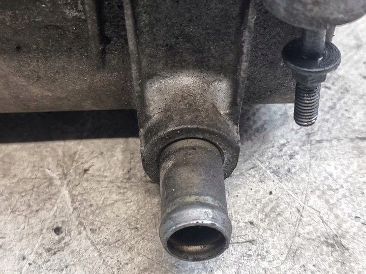 фото №13, Кришка клапанів оригінальний номер l309 lf04102212 mazda 6 gg 1.8 16v 88kw