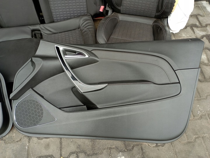 фото №7, Opel astra iv j 3d gtc 09-14 сидіння сидіння обшивки оббивка європа
