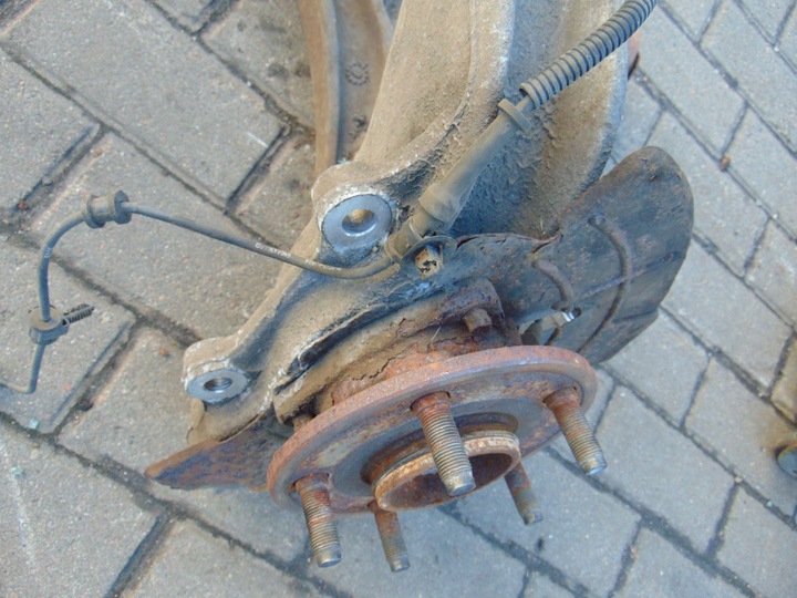 фото №6, Mcperson правый поворотный кулак jeep cherokee wk 3.0crd